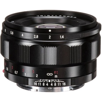 Voigtlander Nokton 35 mm f/1.4 Sony E