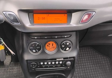 Citroen C3 II Hatchback 1.4 HDI 70KM 2013 Citroen C3 2013r, 1.4 HDI. Uszkodzony tyl. 1.4 Diesel 70KM, zdjęcie 12