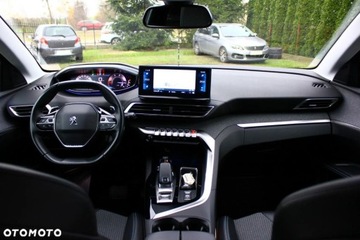 Peugeot 5008 II Crossover Facelifting 1.5 BlueHDi 130KM 2022 Peugeot 5008 Peugeot 5008 1.5 BlueHDI Allure SampS EAT8 1.5 Diesel 130KM, zdjęcie 36