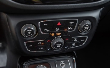 Jeep Compass II SUV 1.4 Multiair 170KM 2019 Jeep Compass 1.4T 170KM Navi Skora Camera 4x4 Ledy Full 1.4 Benzyna 170KM, zdjęcie 22
