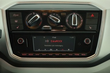 Volkswagen up! Hatchback 5d Facelifting 1.0 60KM 2018 VW Up! 1.0 MPI, Salon Polska, Klima, zdjęcie 8