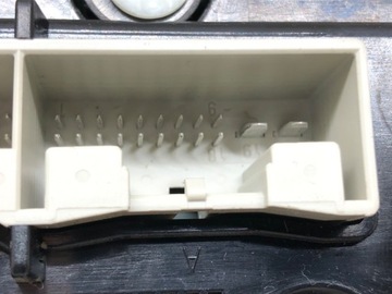 PANEL ŘÍZENÍ VENTILACE VW GOLF V 03-10