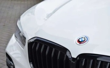 BMW X5 G05 2023 BMW X5 BMW X5 45e XDrive, Skretna tylna os, Reflektory laserowe 3.0 394KM, zdjęcie 3