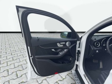 Mercedes GLC C253 SUV AMG 4.0 AMG 63 S 510KM 2018 Mercedes-Benz GLC GLC63S 4MATIC 510 KM AMG Performance Air Body Control, zdjęcie 9