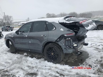 Porsche Cayenne III 2024 Porsche Cayenne 2024 4.0L V8 S AWD 4.0 Benzyna 468KM, zdjęcie 1