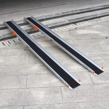 ПОГРУЗОЧНАЯ РАМПА ДЛЯ ТЕЛЕЖЕК 120X21X5