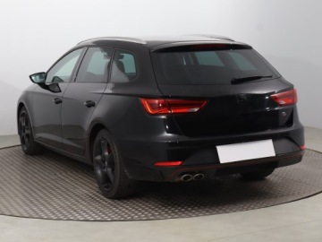 Seat Leon III ST Facelifting 2.0 TDI 150KM 2018 Seat Leon 2.0 TDI, DSG, Skóra, Navi, Klima, zdjęcie 3