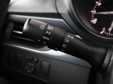 Toyota Avensis III Wagon Facelifting 2015 1.8 Valvematic 147KM 2016 Toyota Avensis Edition-S automat navi grzane, zdjęcie 31