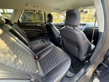 Ford Mondeo V Kombi 2.0 TDCi Bi-Turbo 210KM 2015 Ford Mondeo Vignale 2.0 BI-TURBO TDCI 210 Koni, zdjęcie 28