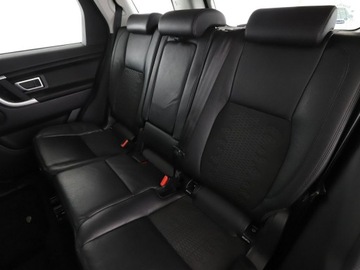 Land Rover Discovery Sport SUV 2.0 TD4 150KM 2018 Land Rover Discovery Sport 2.0Td4 SE AWD, zdjęcie 16