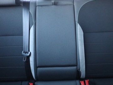 Skoda Rapid II Spaceback 1.2 TSI 90KM 2016 Skoda Rapid 1.2 TSI, Salon Polska, Klima, zdjęcie 9