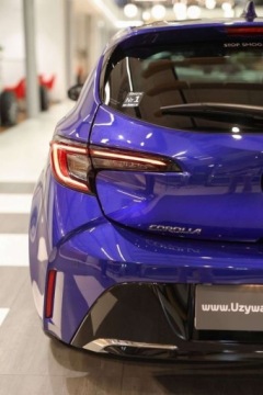 Toyota Corolla XII Hatchback Facelifting 1.8 Hybrid 140KM 2023 Toyota Corolla 1.8 Hybrid Style 1.8 Hybryda 140KM, zdjęcie 32