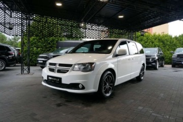 Dodge Caravan V Grand Caravan Facelifting 3.6 VVT 283KM 2018 Dodge Grand Caravan GT 3.6L 287KM 7 os. Kamera Czarna podsufitka 3-Strefy