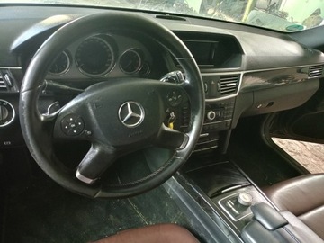MERCEDES E TŘÍDA W 212 DESKA KOMPLETNÍ ULOŽENÍ VZDUCHOVÁ AIRBAGY + PÁSY