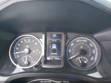 Toyota Tacoma II 2021 Toyota Tacoma 2021r., TRD OFF ROAD, od ubezpieczalni 3.5 Benzyna 278KM, zdjęcie 9