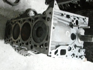 BLOK HŘÍDEL PÍSTY W203 2.2 CDI 611962