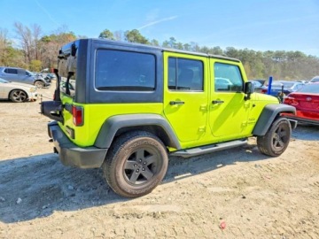 Jeep Wrangler III Unlimited Facelifting 3.6 V6 286KM 2016 Jeep Wrangler UNLIMITED SPORT 2016 3.6 Benzyna 285KM, zdjęcie 3