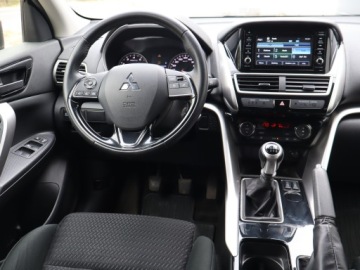 Mitsubishi Eclipse Cross SUV 1.5 T 163KM 2019 Mitsubishi Eclipse Cross 1.5 T-MIVEC, zdjęcie 6