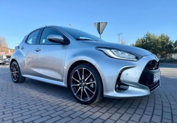 Toyota 2023 Toyota Yaris 1.5i HYBRID Full led Navi Kamera 18.000 km 1.5 Benzyna, zdjęcie 23