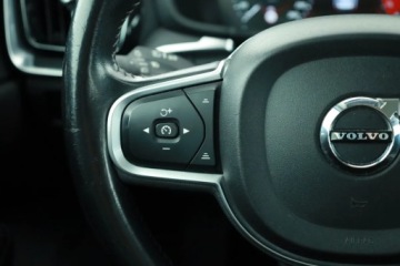 Volvo V60 II  Kombi 2.0 D3 150KM 2019 Volvo V60 D3 2.0, Salon Polska, Automat, Navi, zdjęcie 15