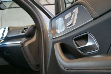 Mercedes GLE V167 SUV 2.9 400d 330KM 2021 Mercedes-Benz GLE FV23 400d AMG Krajowy Bezwyp ASO Iwl Cam360 Panorama Bur, zdjęcie 26