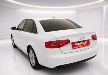 Audi A4 B8 Limousine Facelifting 2.0 TDI 150KM 2014 Audi A4 Limousine A4 2.0 TDI 150 KM 2014r Automat 184.000 km Warszawa
