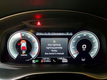 Audi Q8 2025 Audi Q8 2025 AUDI Q8 PREMIUM PLUS S-LINE 3.0 Benzyna 335KM, zdjęcie 9