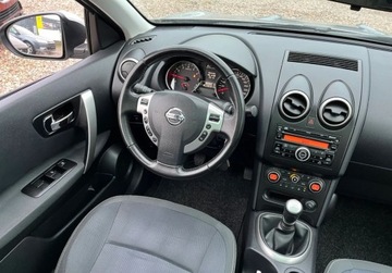 Nissan Qashqai I Crossover 2.0 140KM 2010 Nissan Qashqai2 panorama 7- osobowy 2.0 Benzyna 141KM, zdjęcie 28