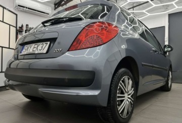Peugeot 207 Hatchback 5d 1.4 75KM 2007 Peugeot 207 1,4 benzyna 1 wlasciciel 100 bezwypadkowy 1.4 Benzyna, zdjęcie 12