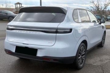 Leapmotor 2026 B10 Design Hybrid EV 18,8 kWh 218KM, zdjęcie 3