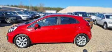 Kia Rio III Hatchback 3d 1.2 DOHC CVVT 85KM 2012 Kia Rio super stan, zdjęcie 3
