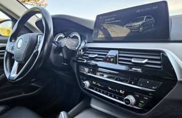 BMW Seria 5 G30-G31 Touring 530d 265KM 2018 BMW Seria 5 X-Drive, 3.0 Diesel 265 KM, Sport, Szwajcaria 3.0 Diesel 265KM, zdjęcie 16