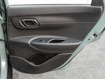 Hyundai Bayon SUV 1.0 T-GDI 100KM 2023 Hyundai Bayon WD1708T#1.0 T-GDI Modern Wirtualny, zdjęcie 24