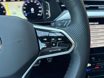 Volkswagen Arteon Fastback Facelifting 2.0 TSI 190KM 2024 Volkswagen Arteon R-Line Reflektory LED Keyless Lane Assist Tempomat Cyfro, zdjęcie 21