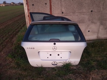 VÍKO KUFRU KUFRU SKLO (OKNO) MERCEDES A W168 A140 STŘÍBRNÁ