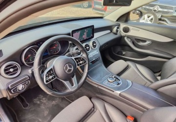 Mercedes Klasa C W205 Kombi Facelifting 2.0 220d 194KM 2018 Mercedes-Benz Klasa C Mercedes-Benz Klasa C 220 d 9G-TRONIC Avantgarde 2.0, zdjęcie 22
