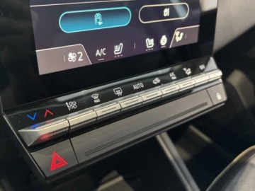 Renault Captur II 2026 Od ręki - Techno 1.3 TCe mHEV EDC 140KM / pakiet safety &amp; driving, zdjęcie 9