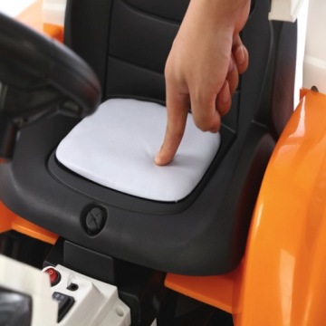 ТРАКТОР С ЭКСКАВАТОРОМ С ПИТАНИЕМ ОТ АККУМУЛЯТОРА 2x45 Вт СВЕТОДИОДНЫЙ ПУЛЬТ ДИСТАНЦИОННОГО УПРАВЛЕНИЯ