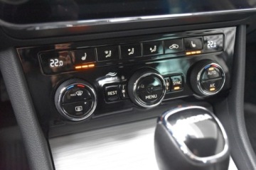 Skoda Superb III Liftback Facelifting 2.0 TDI SCR 200KM 2022 Skoda Superb SalonPL 2.0TDI 200KM DSG Ambition Czujniki El.Bagaznik Smartl, zdjęcie 21