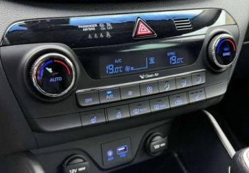 Hyundai Tucson III SUV 1.6 GDI 132KM 2015 Hyundai Tucson Hyundai Tucson blue 1.6 GDi 2WD Classic 1.6 Benzyna 132KM, zdjęcie 14
