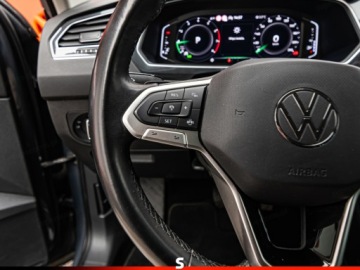 Volkswagen Tiguan II SUV Facelifting 1.5 TSI 150KM 2021 VOLKSWAGEN Tiguan 1.5 TSI Elegance DSG Suv 150KM 2021, zdjęcie 11