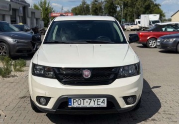Fiat Freemont 2.0 Multijet II 16v 170KM 2014 Fiat Freemont Fiat Freemont 2.0 Multijet Black Code AWD 2.0 Diesel 170KM, zdjęcie 1