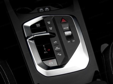 BMW Seria 1 F70 2026 BMW Seria 1 116 Design Hatchback 1.5 (122KM) 2026, zdjęcie 7