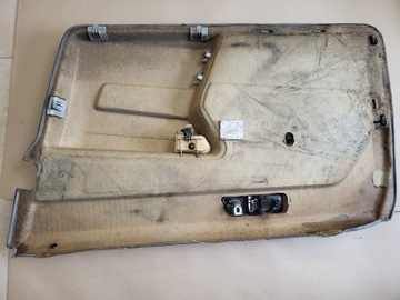 ОБИВКА БОКОВОЙ ДВЕРИ ПЕРЕДНЕЙ ПАССАЖИРСКОЙ СПРАВА MERCEDES 190 W201 OE