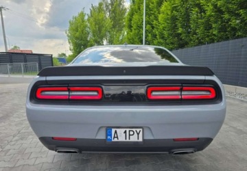 Dodge Challenger III 2021 Dodge Challenger Dodge Challenger 3.6 Benzyna 309KM, zdjęcie 6