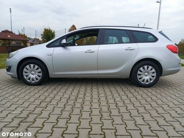 Opel Astra H Kombi 1.7 CDTI ECOTEC 125KM 2013 Opel Astra Opel Astra 1.7 CDTI DPF Sports Tourer 1.7 Diesel 125KM, zdjęcie 7
