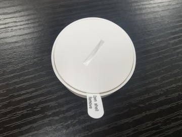 Датчик температуры и влажности ZigBee Tuya