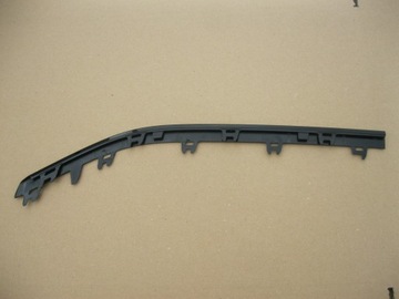 LIŠTA LEVÝ SPODNÍ MŘÍŽKY MASKA VW TAIGO 21-23