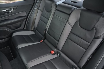 Volvo S60 III 2021 BLACK EDITION __R-DESIGN__ 5 SZTUK W OFERCIE, zdjęcie 29