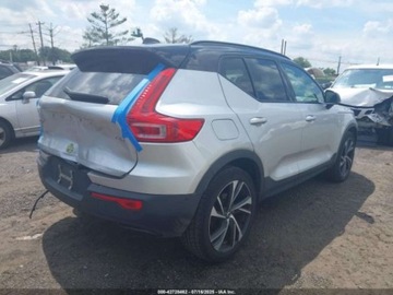 Volvo XC40 Crossover 2.0 T5 247KM 2019 Volvo XC 40 T5 Momentum 2019 2.0l 2.0 Benzyna 248KM, zdjęcie 5